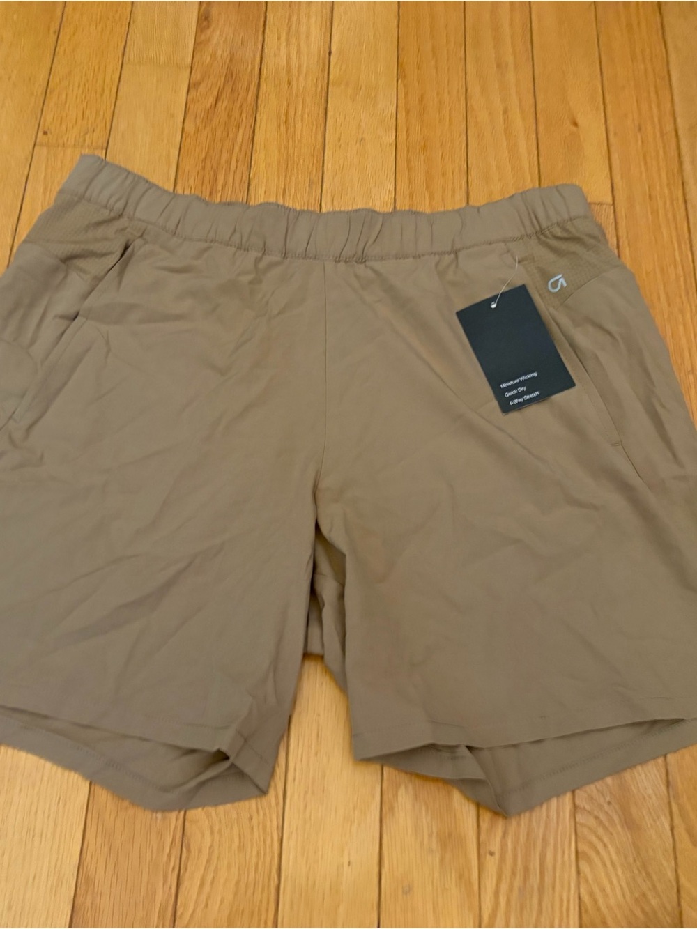 GAP Women's Athletic Shorts — Light Brown